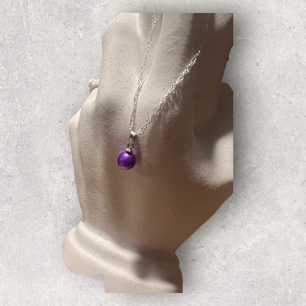 Purple Pearl Pendant with Silver Necklace